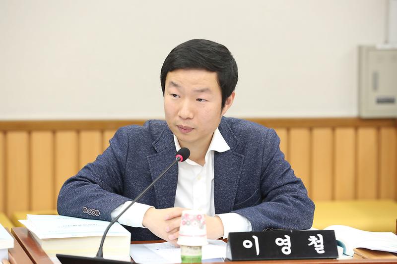 제264회 제4차 자치행정위원회 (2023.12.07.) (이영철 위원) 사진