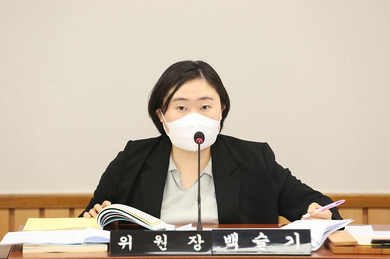 제267회 제1차 정례회 자치행정위원회 (백슬기 위원장) 사진
