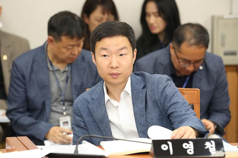 제267회 제1차 정례회 자치행정위원회 (이영철 위원) 사진