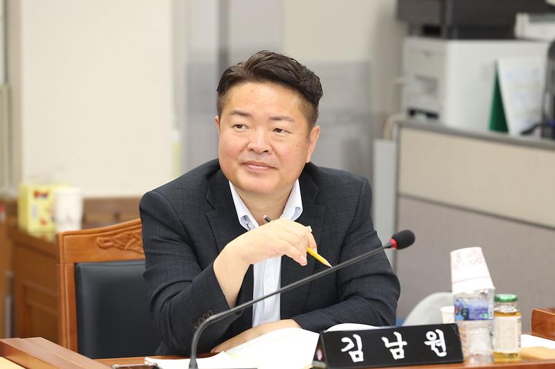 2024.06.14._제267회_제3차_자치행정위원회_(29).jpg 이미지