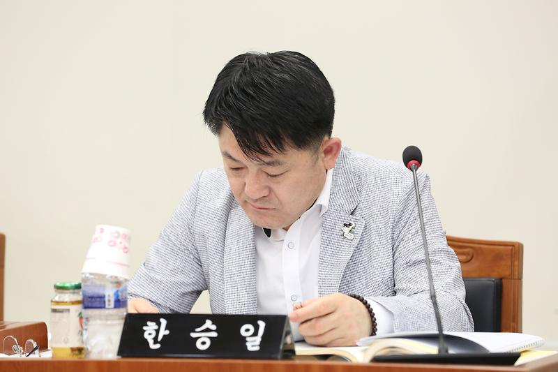 2024.06.14._제267회_제3차_자치행정위원회_(56).jpg 이미지