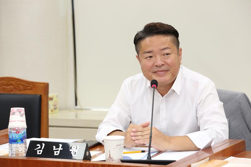 2024.09.04._제269회_제1차_기획행정위원회_(57).jpg 이미지
