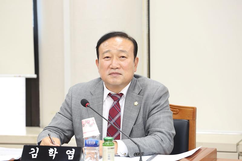 제270회 제5차 기획행정위원회(김학엽 위원) 사진