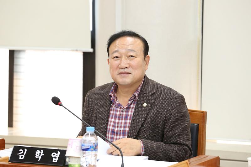 2024.12.02._제271회_제1차_기획행정위원회_(52).jpg 이미지