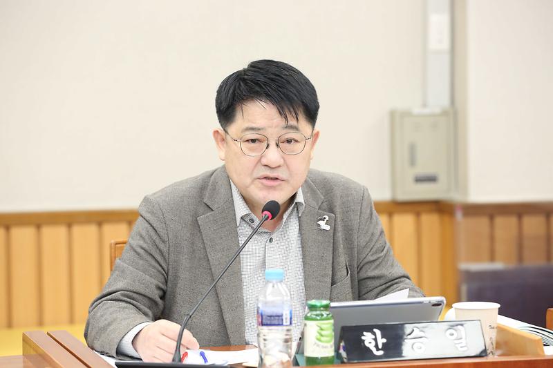 2025.02.11._제272회_제3차_기획행정위원회_(3).jpg 이미지