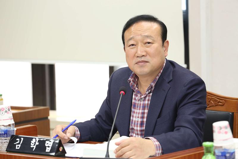 2025.04.02._제273회_제2차_기획행정위원회_(47).jpg 이미지