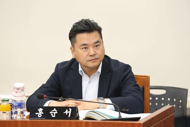 제273회 제3차 기획행정위원회(홍순서 위원) 사진