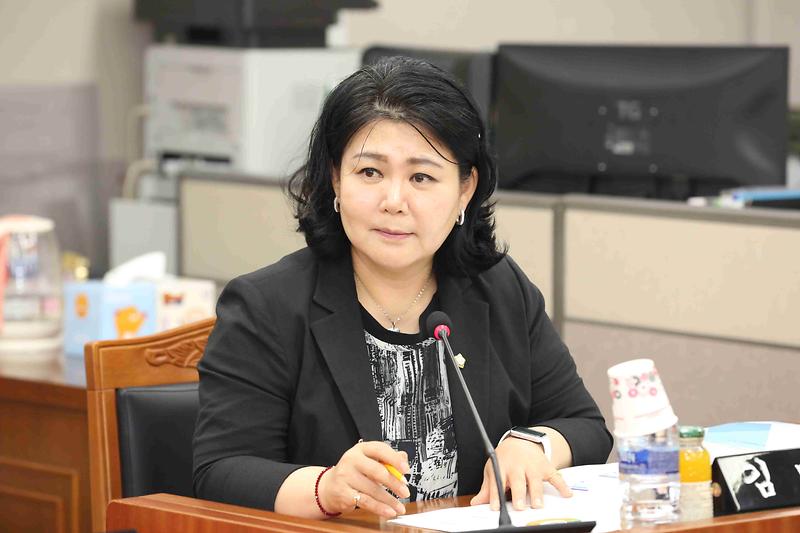 2025.06.16._제274회_제4차_기획행정위원회_(50).jpg 이미지