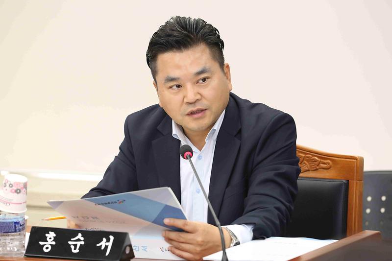 2025.06.17._제274회_제5차_기획행정위원회_(48).jpg 이미지