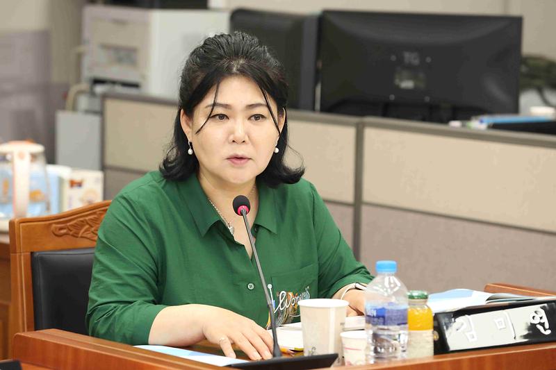2025.06.17._제274회_제5차_기획행정위원회_(7).jpg 이미지