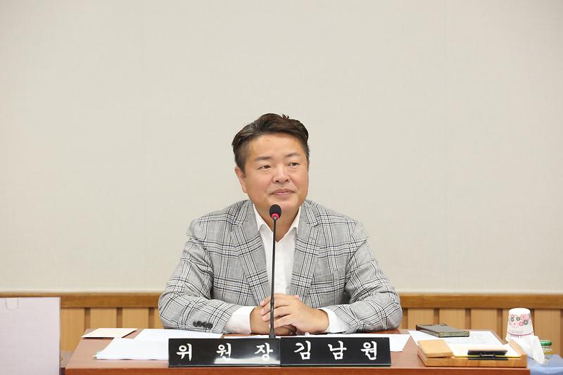 2024.08.27._소상공인지원과_상생발전을_위한_특별위원회_(14).jpg 이미지