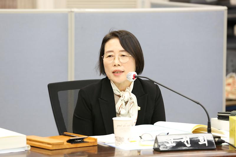 2024년도 행정사무감사 2일차(고선희 위원) 사진