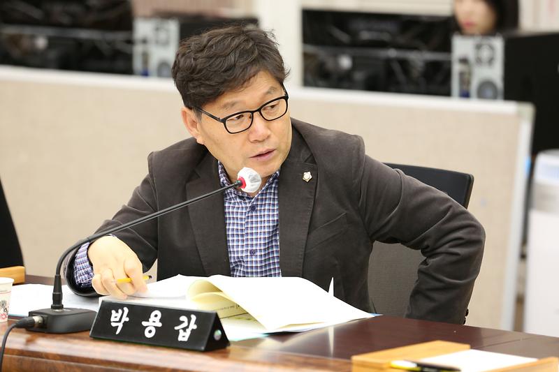 2024년도 행정사무감사 4일차(박용갑 위원) 사진