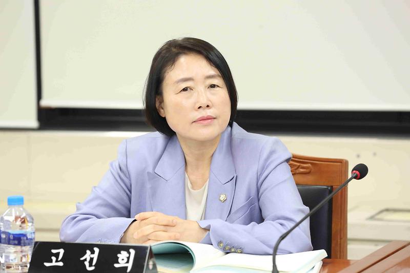 제274회 제3차 복지도시위원회(고선희 위원) 사진