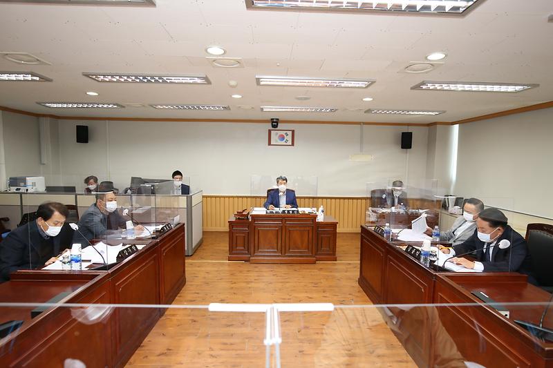 제240회 서구의회 임시회 제5차 복지도시위원회(2020.10.20. ) 사진