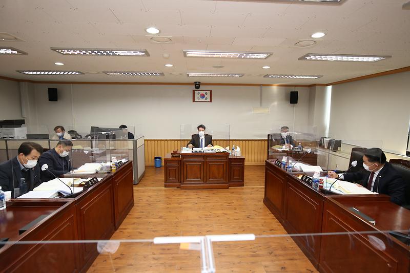 제241회 서구의회 제2차 정례회 제3차 복지도시위원회(2020.12.08.) 사진