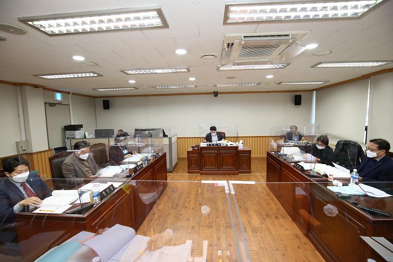 제241회 서구의회 제2차 정례회 제3차 자치행정위원회(2020.12.08.) 사진