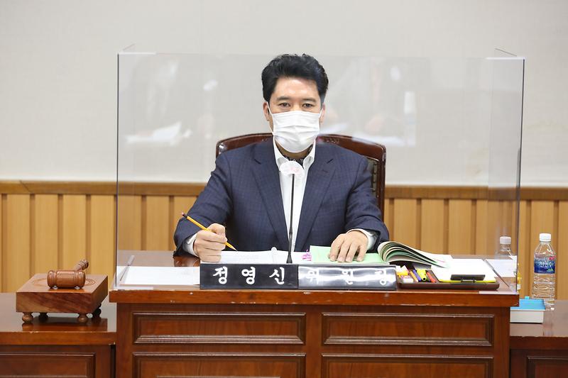 2021.02.19._제242회_제3차_복지도시위원회__(10).jpg 이미지