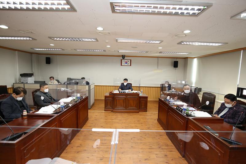 제242회 인천광역시 서구의회 임시회 제5차 복지도시위원회(2021.02.24.) 사진