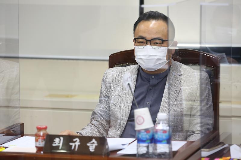 2021.04.14._제243회_제7차_복지도시위원회__(32).jpg 이미지