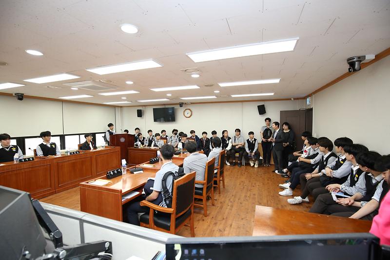 2024.05.17._의회_견학_(대인고등학교)_(42).jpg 이미지