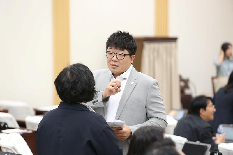 2024.06.10._제267회_서구의회_제1차_정례회_제1차_본회의_(20).jpg 이미지