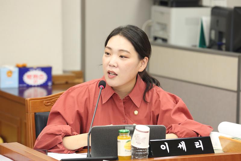2026.09.15._제283회_임시회_제2차_기획행정안전위원회_(38)-.jpg 이미지