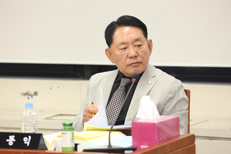 2026.09.18._제283회_임시회_제5차_복지환경도시위원회_(37)-.jpg 이미지