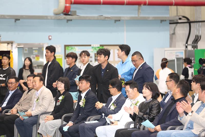 2026.10.18._제1회_인천광역시_서해구청장기_배드민턴_대회_(36)-.jpg 이미지