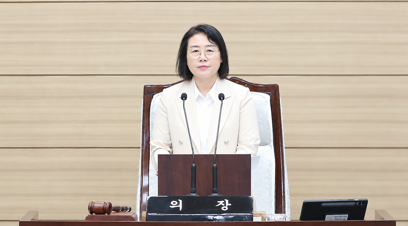 인천시의회_의장_공식_좌석_모습.png 이미지