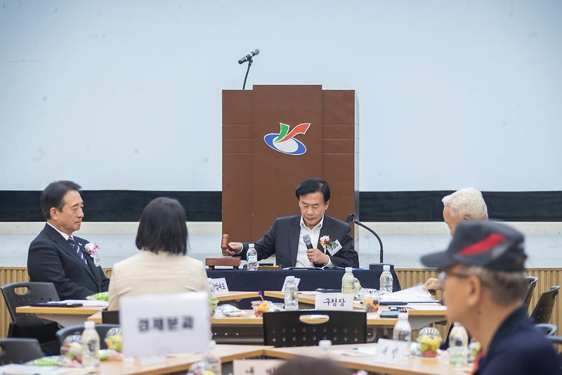 Young_8559.jpg 이미지