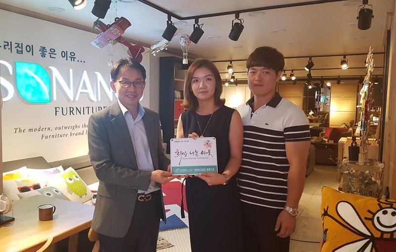 3_인천_서구,_소낭구에_희망나눔이웃_인증패_전달.jpg 이미지