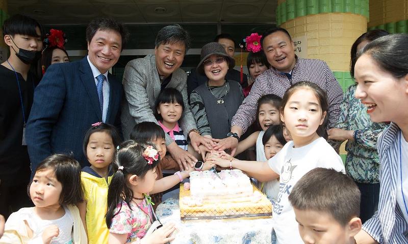 서구_건강가정·다문화가족지원센터_10주년_기념식_개최_(2).jpg 이미지