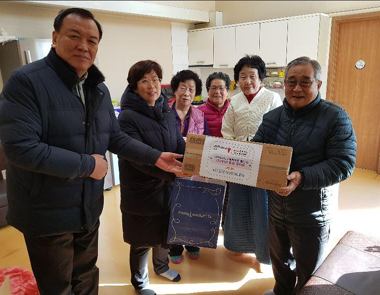 검단2동,_설맞이_경로당_어르신_방문.jpg 이미지