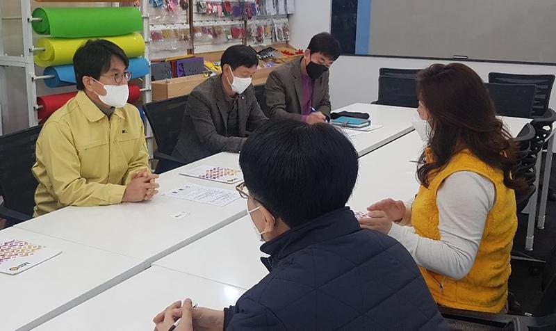 1이재현_서구청장,_마스크_제조업체_등_현장방문_(1).jpg 이미지