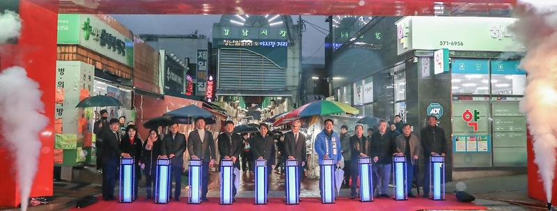 2서구,_강남시장_LED_경관조명_시설물_점등.jpg 이미지