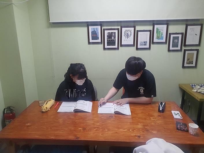 7가좌2동_지역사회보장협의체,_‘청소년_무료_과외’_재능기부사업_.jpg 이미지