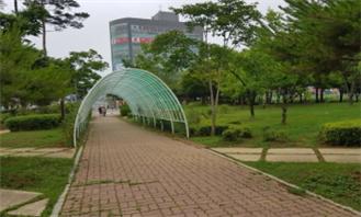 당하1호 공원 그늘막 설치 및 덩굴나무 식재 조성사업 시행 전 현장사진