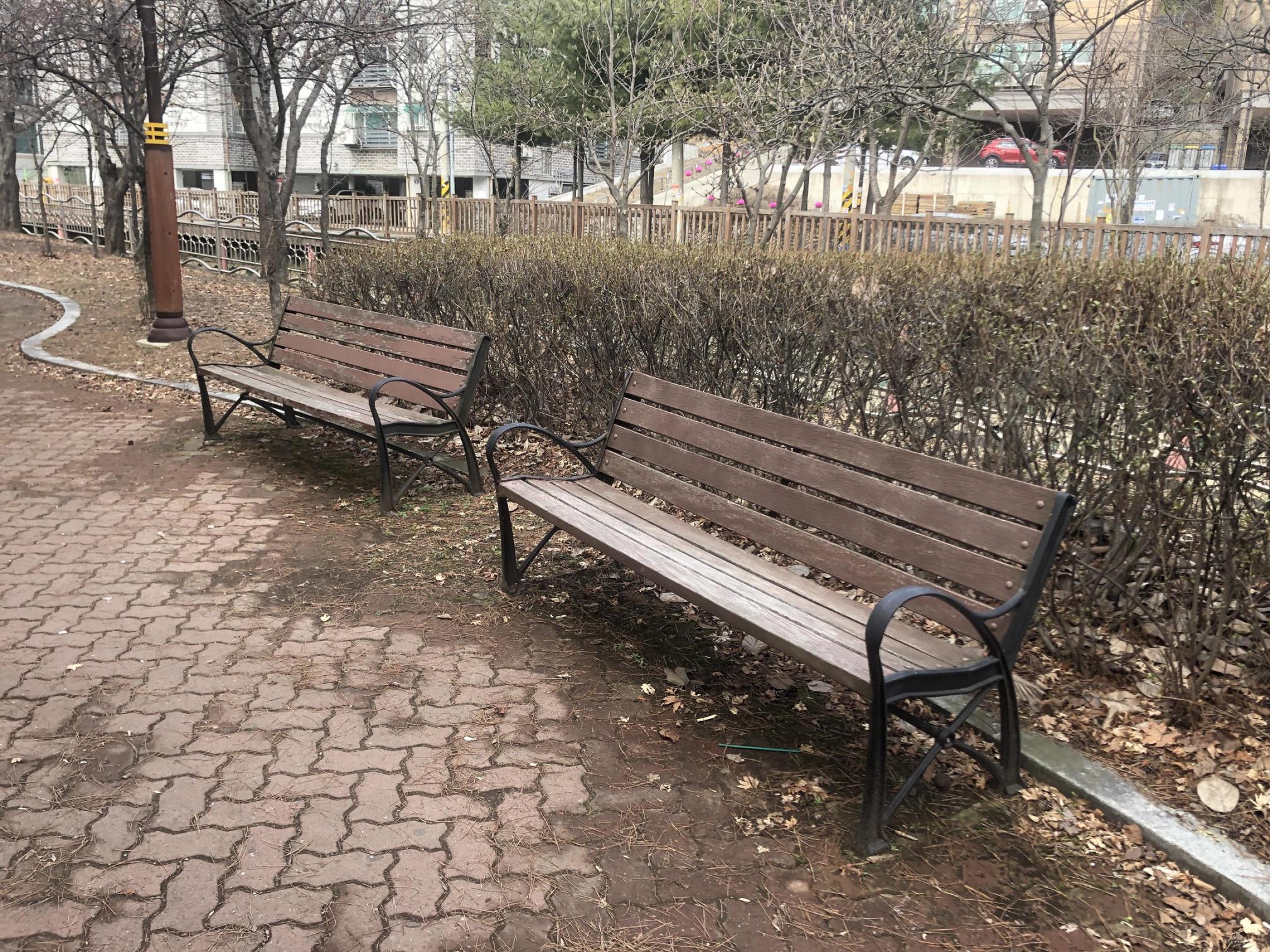마전지구 공원 벤치 교체 시행 전 현장사진